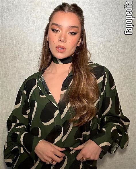 hailee steinfeld leaks|Latest Hailee Steinfeld News, Stats & Updates